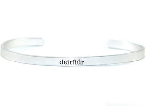 Irish Word Bracelet - deirfiúr (sister)/silvertone