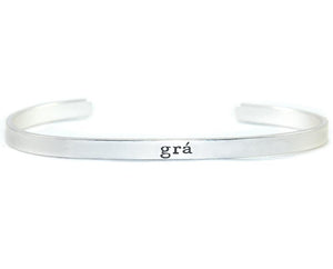 Irish Word Bracelet - grá (love)/silvertone
